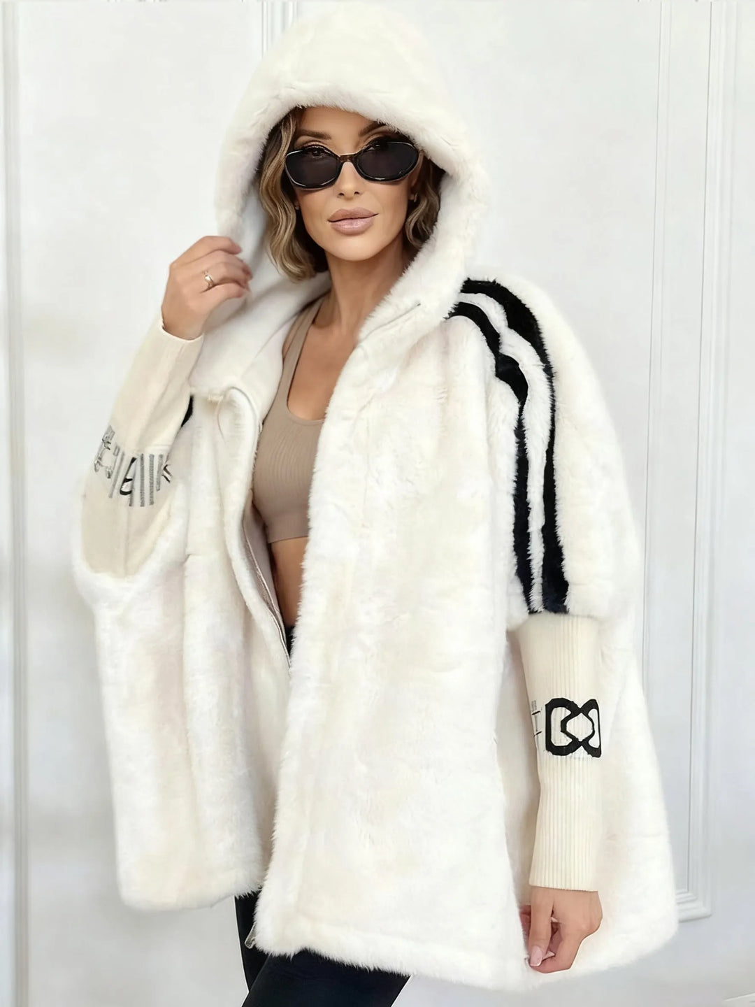 Miralía | Chaqueta Oversize con Capucha
