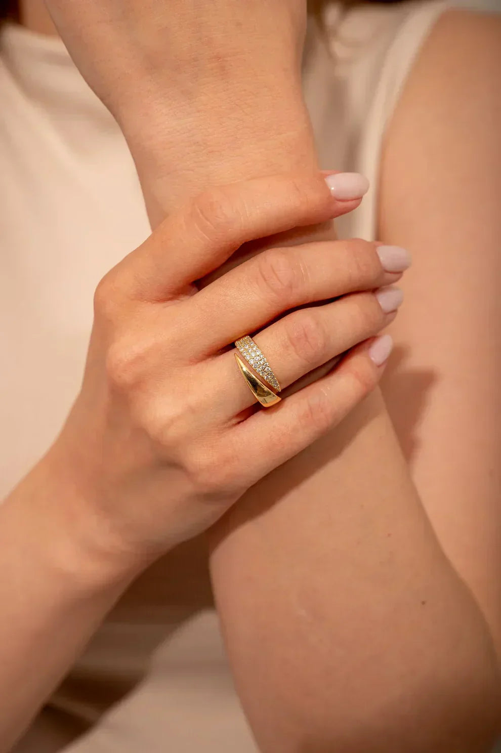 Corisia | Anillo Ajustable de Significado Especial