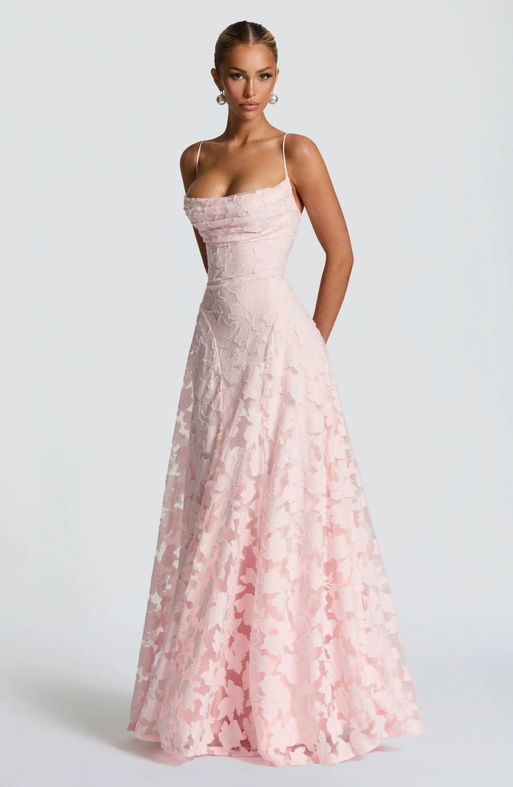 Lucina | Vestido Maxi de Elegancia Refinada