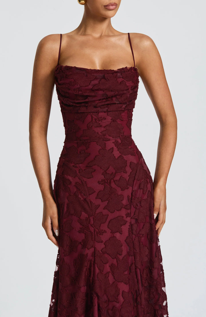 Lucina | Vestido Maxi de Elegancia Refinada