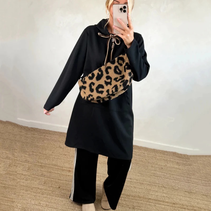 Lorena | Sudadera Larga con Capucha Oversize